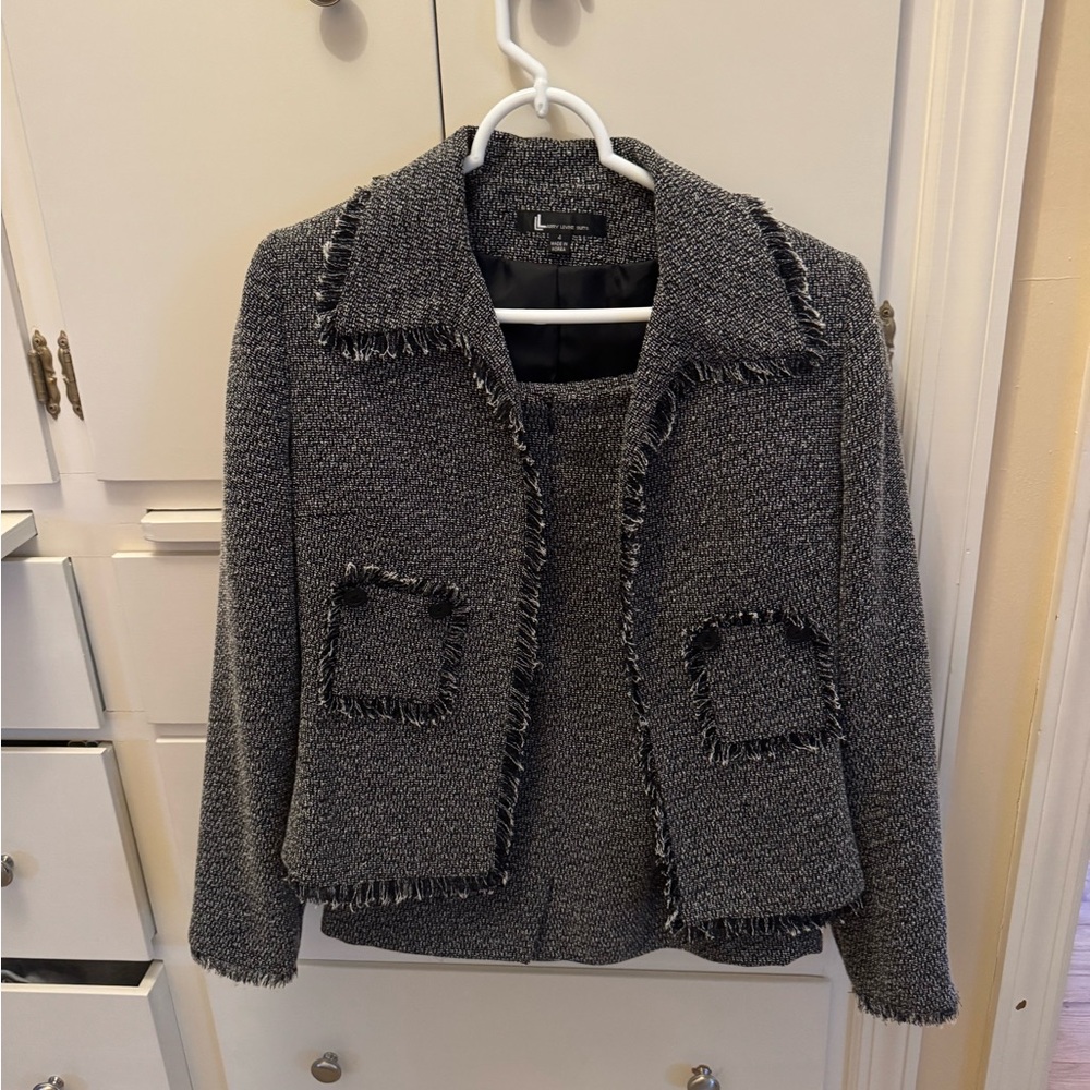 Larry Levine Black and Gray Tweed Blazer